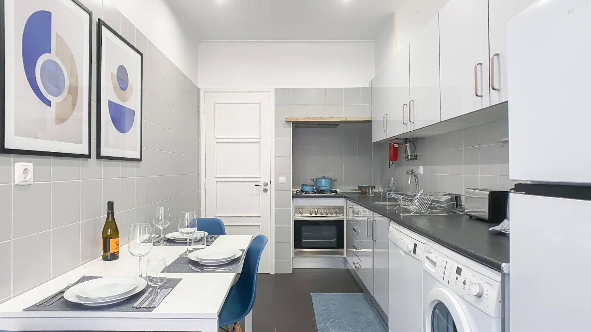 Uptown Stylish Apartment *