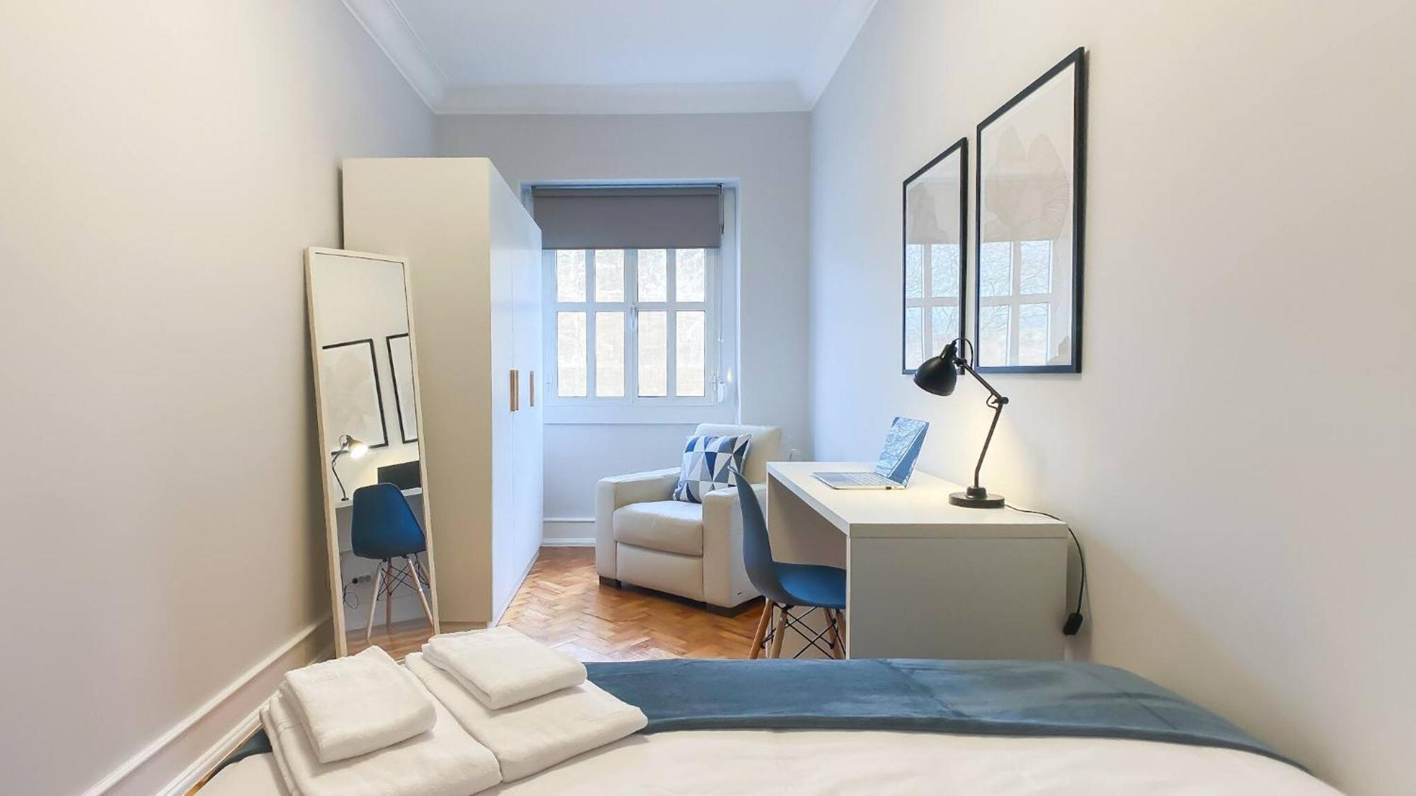 Apartment Uptown Stylish Lisbon