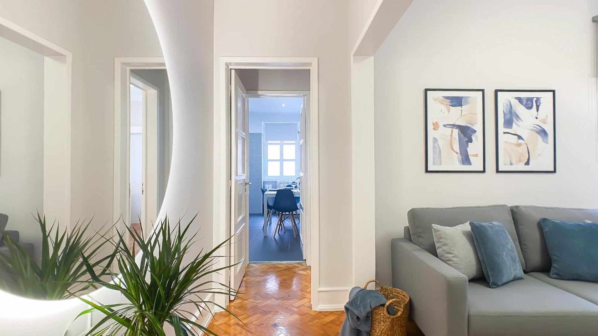 Apartment Uptown Stylish