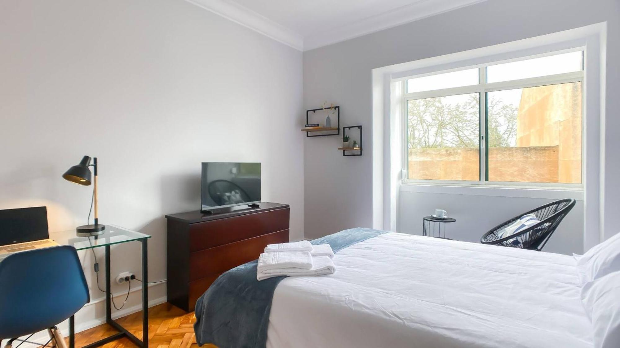 Uptown Stylish Apartment Lisbon